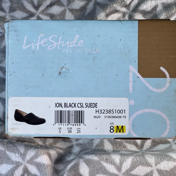 NIB Lifestride Velocity Ion Black Suede Shoes Size 8 - Picture 2 of 2